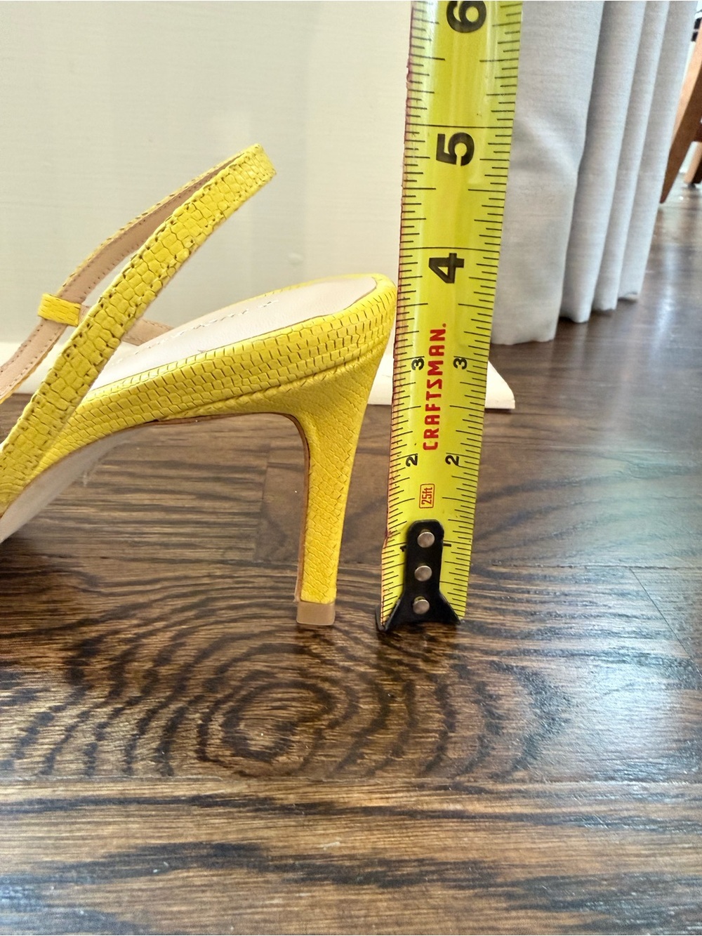 NWOT TUCKERNUCK SHOES Lemon Yellow Embossed Leather Scarlet Heels - size 8.5 - Picture 13 of 13
